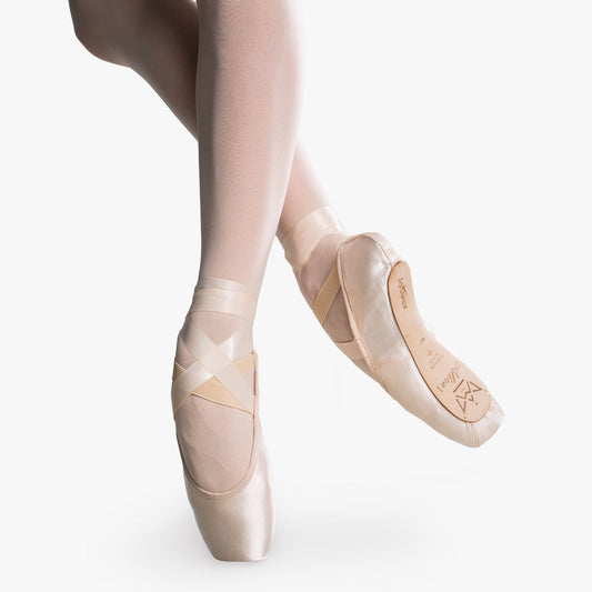 Alina II Pointe Shoe - P90